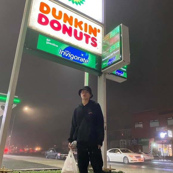 Meet your Posher, Michael - Picture 4 of 6